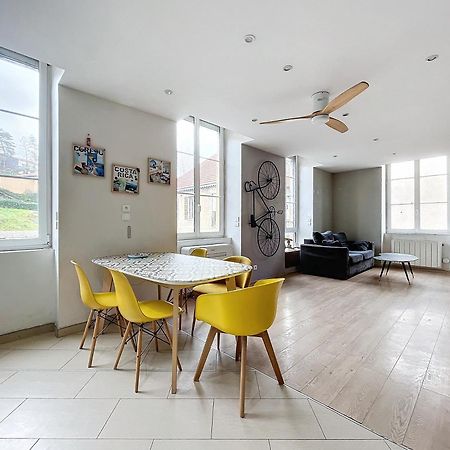 La Roue Libre 3 Chambres - 1Er Etage Au Centre Ville De L'Arbresle Eveux Kültér fotó