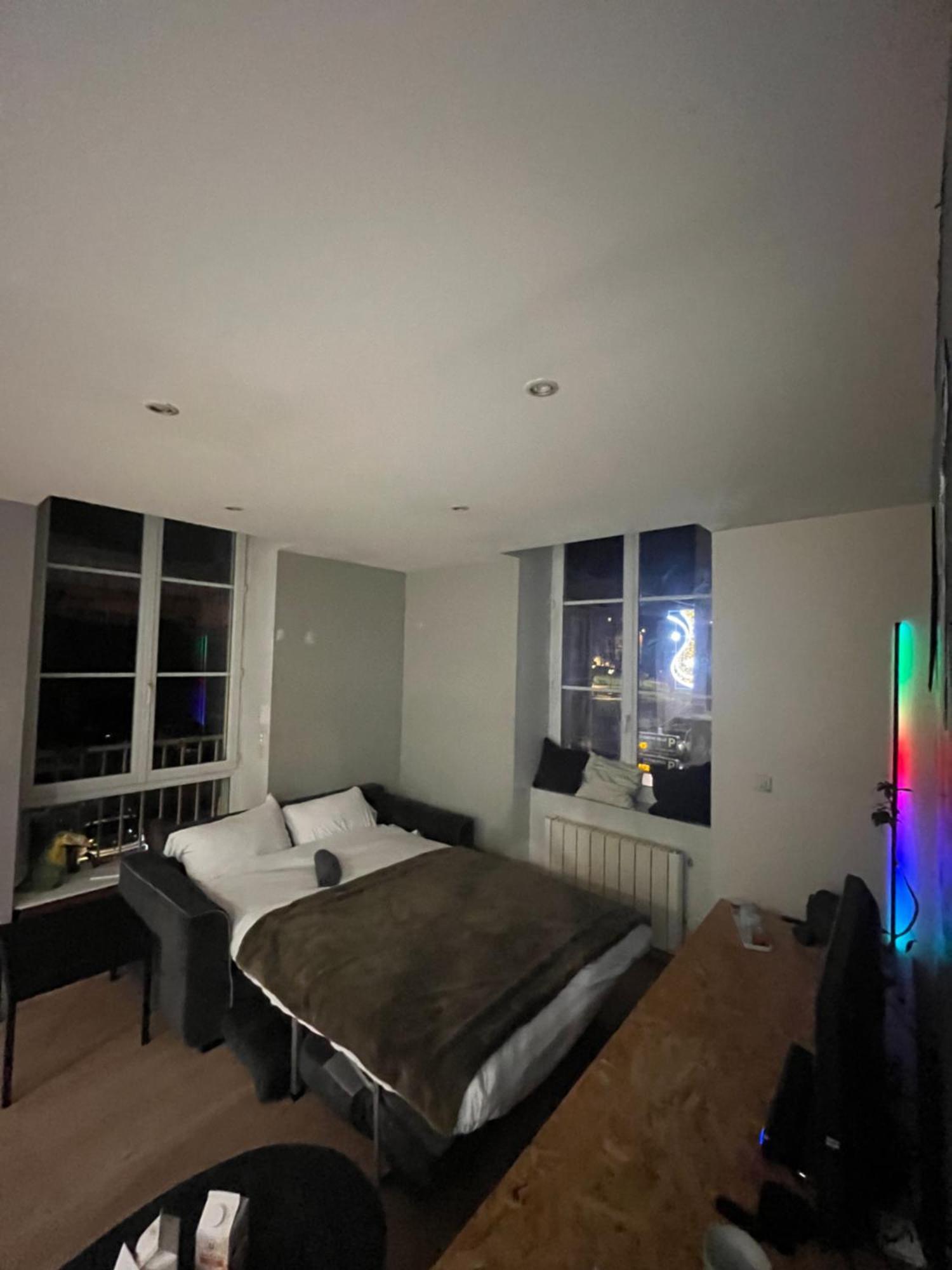 La Roue Libre 3 Chambres - 1Er Etage Au Centre Ville De L'Arbresle Eveux Kültér fotó